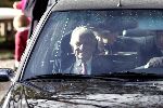Wassenaar 19 november 2005
Doop prinses Alexia en kerk Wassenaar.
Jorge Zorrequieta in auto bij Koningin Beatrix
