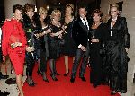 Amsterdam 28 november 2005
Beau Monde awards in het hilton.
Leco v Zadelhoff met leontine Borsato Carolien tensen Estelle Gullit en Christine Kroonenberg en Monique Collignon