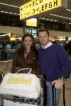 Schiphol 2 november 2005
Leontien v Moorsel met haar man Michael Zijlaard op schiphol. Ze gingen naar New York voor de marathon
