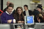 Schiphol 2 november 2005
Leontien v Moorsel met haar man Michael Zijlaard op schiphol. Ze gingen naar New York voor de marathon