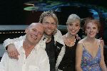 Tilburg, 20 November 2005
Premiere Turks Fruit in Stadsschouwburg Tilburg
Sjoerd Pleijsier, Antonie Kamerling, Jelka v Houten & Ellen Evers