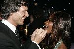 Amsterdam 28 november 2005
Beau Monde awards in het hilton.
Sylvana Simons met visagist