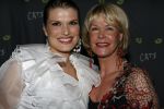 Rotterdam 7 oktober 2006
Premiere Cats in het nieuwe luxor.
Anouk v Nes met sheila de Vries