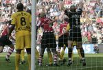 Eindhoven, 20 Oktober 2006 
Kompetitiewedstrijd PSV-Roda JC Seizoen 2006/2007
Eindstand 4-1
Arouna Kone wordt aan zijn shirt getrokken door Davy de Fauw (12) 
Shirtje trekken