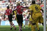 Eindhoven, 20 Oktober 2006 
Kompetitiewedstrijd PSV-Roda JC Seizoen 2006/2007
Eindstand 4-1
Arouna Kone wordt aan zijn shirt getrokken door Davy de Fauw (12) 
Shirtje trekken