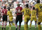 Eindhoven, 20 Oktober 2006 
Kompetitiewedstrijd PSV-Roda JC Seizoen 2006/2007
Eindstand 4-1
Arouna Kone wordt aan zijn shirt getrokken door Davy de Fauw (12) 
Shirtje trekken