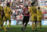Eindhoven, 20 Oktober 2006 
Kompetitiewedstrijd PSV-Roda JC Seizoen 2006/2007
Eindstand 4-1
Arouna Kone wordt aan zijn shirt getrokken door Davy de Fauw (12) 
Shirtje trekken