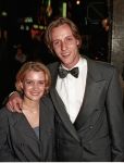 Amsterdam, 7 April 1999 Daan Schuurmans met zijn inmiddels ex-vriendin bij de premiere van Grolsch Master
