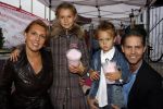 Amsterdam 6 oktober 2006
Premiere Winx club in pepsi stage.
Danny de Munck  met kinderen en vrouw