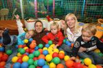 Lage Zwaluwe, 8 Oktober 2006
Jan Bauer, de zoon van Frans Bauer en Mariska Bauer wordt 4 jaar en viert dit in speelpaleis De Belhamel met zijn broertjes Christiaan en Frans Bauer Jr