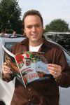 Lage Zwaluwe, 8 Oktober 2006
Frans Bauer met zijn favoriete blad F1 Racing