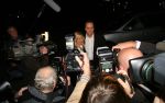 Breda, 17 Oktober 2006
Perspresentatie, persconferentie en tonen van nieuwe DVD beelden en CD in het Chasse theater
Frans Bauer hier samen met Mariska Bauer bij aankomst
