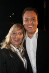 Breda, 17 Oktober 2006
Perspresentatie, persconferentie en tonen van nieuwe DVD beelden en CD in het Chasse theater
Frans Bauer hier samen met Mariska Bauer