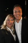 Breda, 17 Oktober 2006
Perspresentatie, persconferentie en tonen van nieuwe DVD beelden en CD in het Chasse theater
Frans Bauer hier samen met Mariska Bauer