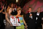 Hoorn 11 oktober 2006
Premiere wat zien ik in schouwburg Hoorn.
Mariska v Kolck Ellen Pieters Hans Cornelisse en Ruud de graaf