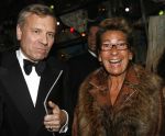 Rotterdam 7 oktober 2006
Premiere Cats in het nieuwe luxor.
Jaap de Hoop Scheffer met Janine v d Ende