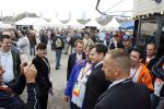 Zandvoort 1 oktober 2006
A1 GP op zanvoort.
  Jan Peter Balkenende met fan