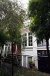Amsterdam 6 oktober 2006
Huis van Jennifer Hoffman en Daan Schuurmans staat te koop.