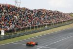 Zandvoort 1 oktober 2006
A1 Grand prix.
Publiek en Jeroen Bleekemolen