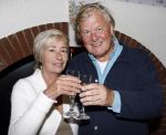 Amsterdam 26 september 2006
Presentatie dvd Sylvia Millecam.
Josine v Dalsum en haar man John v d Rest