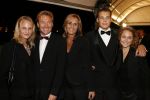 Utrecht 6 oktober 2006
Uitreiking gouden kalveren.
Laurens Klaver met zijn vrouw en dochters Melody Klaver en haar zus Kimberley Klaver
