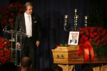 Zoetermeer 30 september 2006
Afscheidsdienst van de geluidsman van Lee Towers, Bas.
Leen