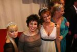 Amsterdam, 18 Oktober 2006
Beau Monde Awards 2006
Winnaressen Bridget Maasland, Leontine Borsato Ellemieke Vermolen Ruby Wax en Leco v Zadelhoff