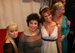Amsterdam, 18 Oktober 2006
Beau Monde Awards 2006
Winnaressen Bridget Maasland, Leontine Borsato Ellemieke Vermolen Ruby Wax en Leco v Zadelhoff