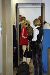 Schiphol 28 september 2006
Paris Hilton met zonnebril op schiphol
