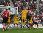 Eindhoven, 20 Oktober 2006 
Kompetitiewedstrijd PSV-Roda JC Seizoen 2006/2007
Eindstand 4-1
Phillip Cocu probeert koppend te scoren