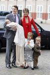 Apeldoorn 8 oktober 2006
Doop Prinses Leonore in het Loo in Apeldoorn.
Prinses Laurentien Prins Constantijn Koningin Beatrix Laurens jan Brinkhorst Prinses Eloise Prins Claus Cazimir en Eleonor.
Peter Smulders bv