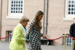 Apeldoorn 8 oktober 2006
Doop Prinses Leonore in het Loo in Apeldoorn.
Prinses Juliana en Prinses Christina met hand in gips/verband
Peter Smulders bv
