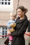 Apeldoorn 8 oktober 2006
Doop Prinses Leonore in het Loo in Apeldoorn.
Prinses Marilenen Prins Maurits met hun kinderen Prinses Anna Prins Lucas en Prinses Felicia met hun aupair  
Peter Smulders bv