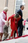 Apeldoorn 8 oktober 2006
Doop Prinses Leonore in het Loo in Apeldoorn.
Prinses Laurentien Prins Constantijn Koningin Beatrix Laurens jan Brinkhorst Prinses Eloise Prins Claus Cazimir en Eleonor.
Peter Smulders bv