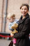 Apeldoorn 8 oktober 2006
Doop Prinses Leonore in het Loo in Apeldoorn.
Prinses Marilenen Prins Maurits met hun kinderen Prinses Anna Prins Lucas en Prinses Felicia met hun aupair  
Peter Smulders bv
