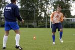 Beverwijk 5 oktober 2006
Rafael v d Vaart aan het revalideren na zijn heup blessure met Ton Pronk.