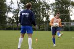 Beverwijk 5 oktober 2006
Rafael v d Vaart aan het revalideren na zijn heup blessure met Ton Pronk.