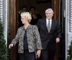 Rotterdam 16 september 2006
Herdenkingsdienst voor hr v Vollenhoven in Hulskamp gebouw.
Ruud Lubbers met zijn vrouw Ria Lubbers