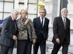 Rotterdam 16 september 2006
Herdenkingsdienst voor hr v Vollenhoven in Hulskamp gebouw.
Ruud Lubbers met zijn vrouw Ria Lubbers en Jan Willem v Vollenhoven