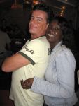 Haarlem 5 augustus 2006
Johnny Kraaykamp jr met zijn vriendin Sophia Ojienda op Harlem Culinair.