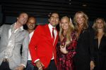 Amsterdam 30 september 2006
feestje A1 grand prix in club Onassis.
Eric Kuster Steve te Pas Rodrigo Otazu Angela Kluivert Inge de Bruijn en Chantal Bles