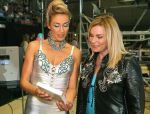 Eindhoven, 16 September 2006
Dancing On Ice, Wendy v Dijk overhandigt de eerste CD/DVD 
