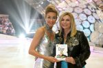 Eindhoven, 16 September 2006
Dancing On Ice, Wendy v Dijk overhandigt de eerste CD/DVD 