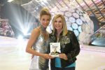 Eindhoven, 16 September 2006
Dancing On Ice, Wendy v Dijk overhandigt de eerste CD/DVD 