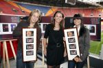 Amsterdam 23 september 2009
presentatie postzegels Andre Hazes in de amsterdam Arena. Andre Jr en Roxeanne krijgen de eerste zegels en ook Rachel is natuurlijk van de partij.
Peter Smulders bv
