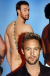 Amsterdam 13 oktober 2009
Perspresentatie van de Full Monty met oa Charly Luske  Ellen Evers Bettina Berger Rogier Komproe Vincent de Lusenet Han Oldigs Zjon Smaal en Richard Spijkers. Charly heeft Tatoo op zijn rug met van chinese tekens waar de namen van zijn kinderen en Tanja Jess staan
Peter Smulders bv
