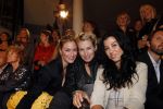 Amsterdam 17 september 2009
Modeshow Dani Bles bij de bonneterie. Anouk Smulders Graziella Ferraro en Fabienne de Vries
Peter Smulders bv