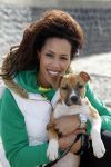 Scheveningen 4 oktober 2009
Bridget Maasland organiseert dogwalk op het strand van Scheveningen.
Ruim 300 honden liepen mee met hun baasjes. Glennis Grace met vriend Moos en zoon Anthony
Peter Smulders bv
