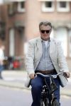 Amsterdam 22 september 2009
Jeroen Krabbe op de fiets in Amsterdam.
Peter Smulders bv