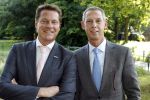 Breukelen 16 juni 2010
Haringparty op Neyenrode. Albert Verlinde met vriend Onno Hoes
Peter Smulders bv